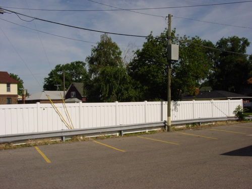 ./Gallery/2011 Bennet Lot Tree Removal/DSC06426.JPG